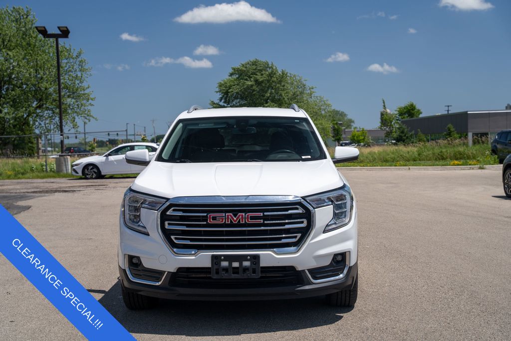Used 2022 GMC Terrain SLT with VIN 3GKALVEV3NL155962 for sale in Mount Pleasant, WI
