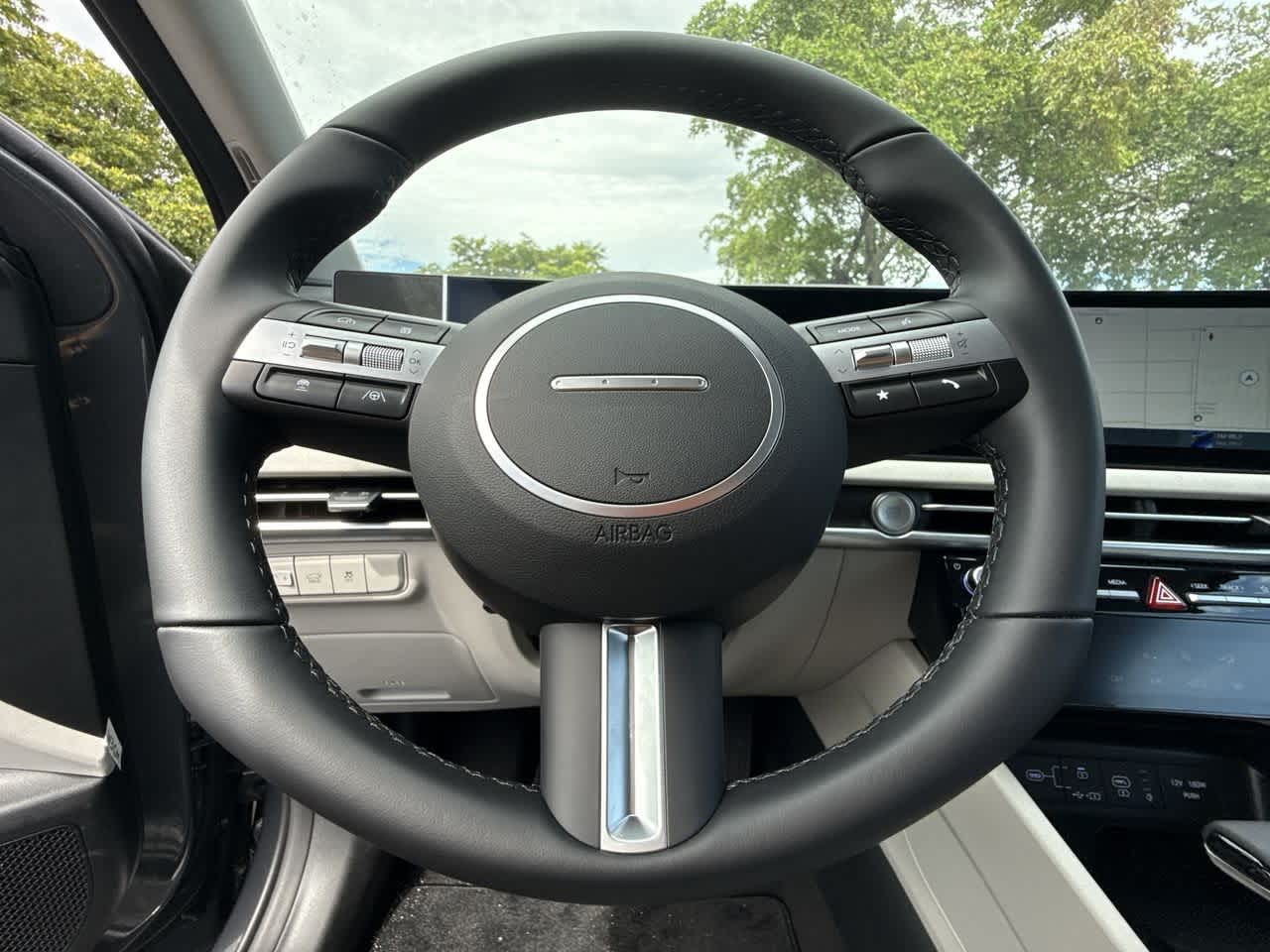 2025 Hyundai Tucson SEL Convenience photo 13