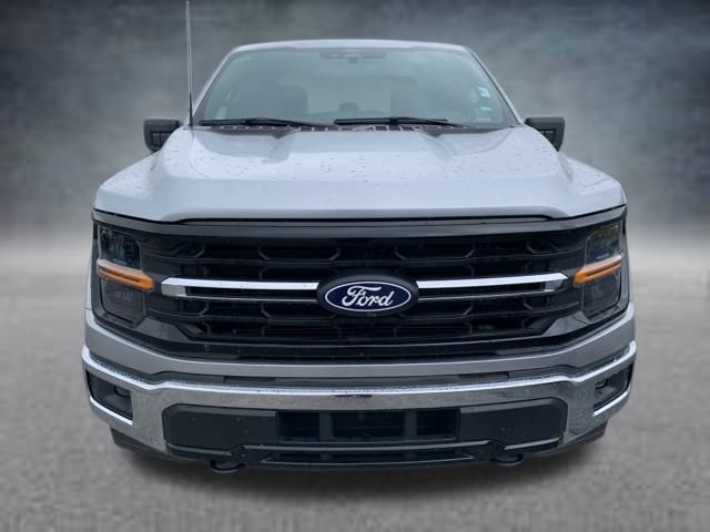 2024 Ford F-150 XLT photo 2