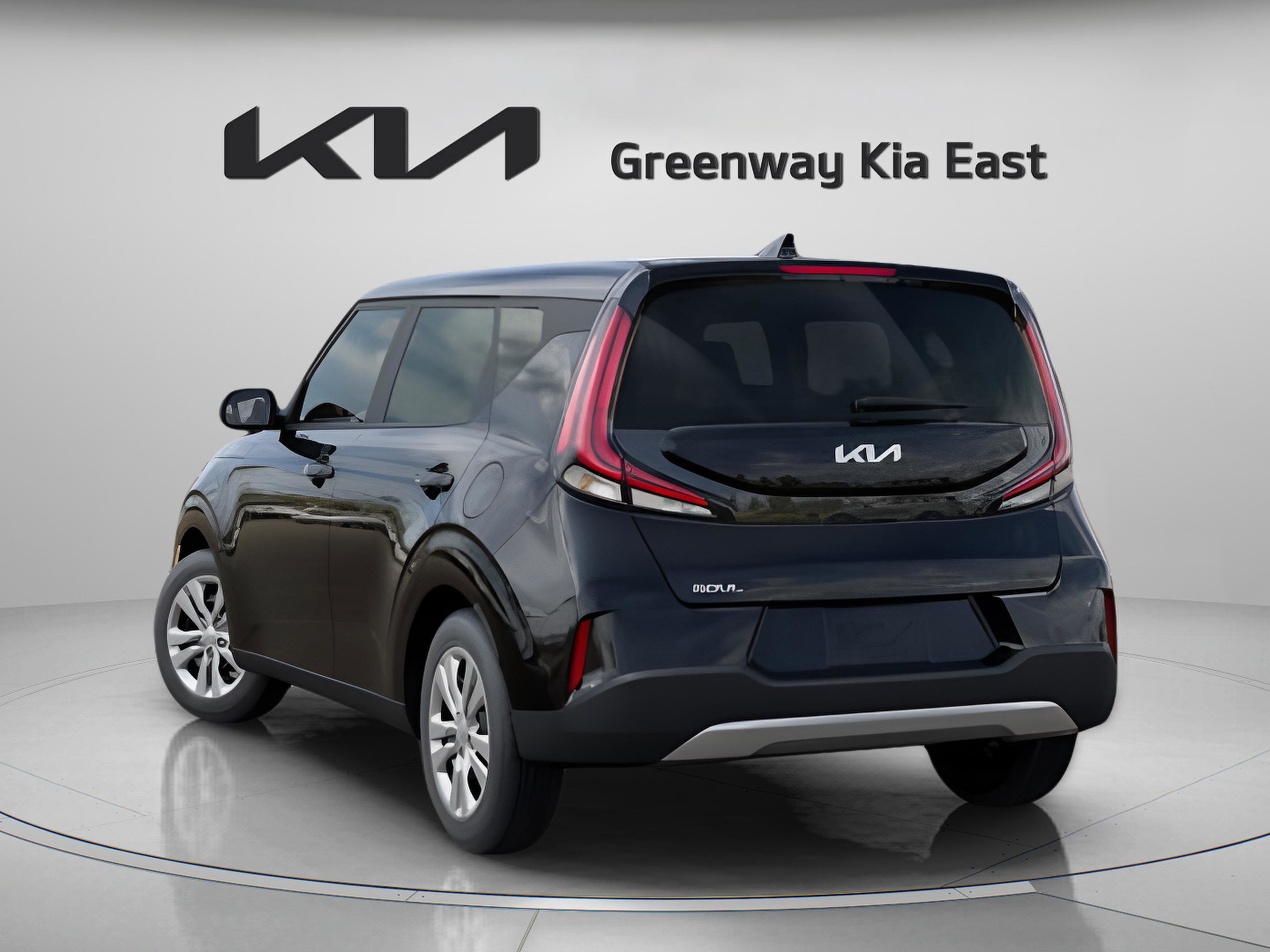 2025 Kia Soul LX photo 3