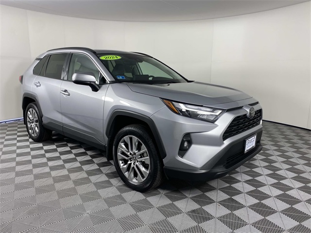 2024 Toyota RAV4 XLE Premium's photo