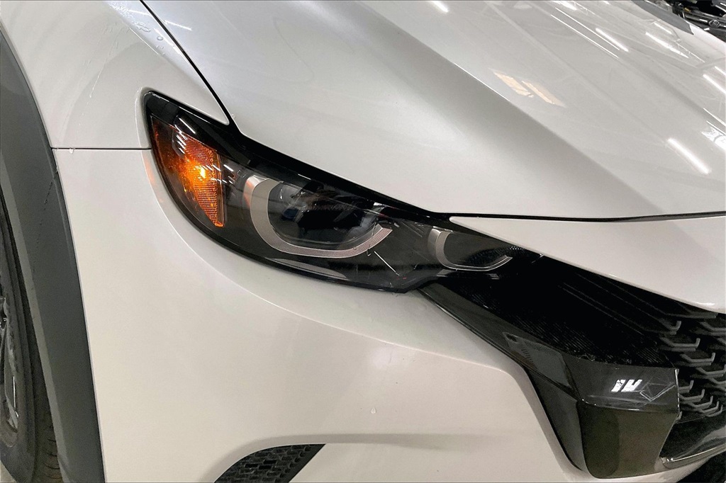 2025 MAZDA CX-50 - Image 27