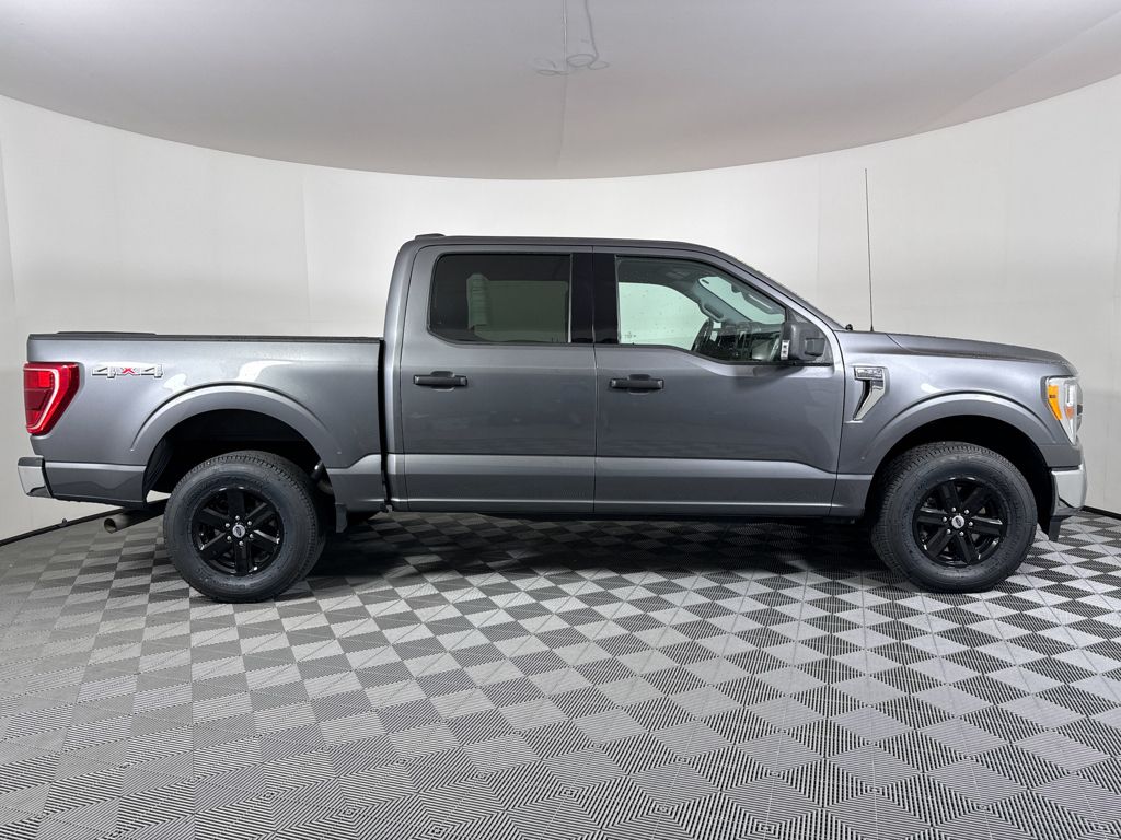 2021 Ford F-150 XLT photo 21