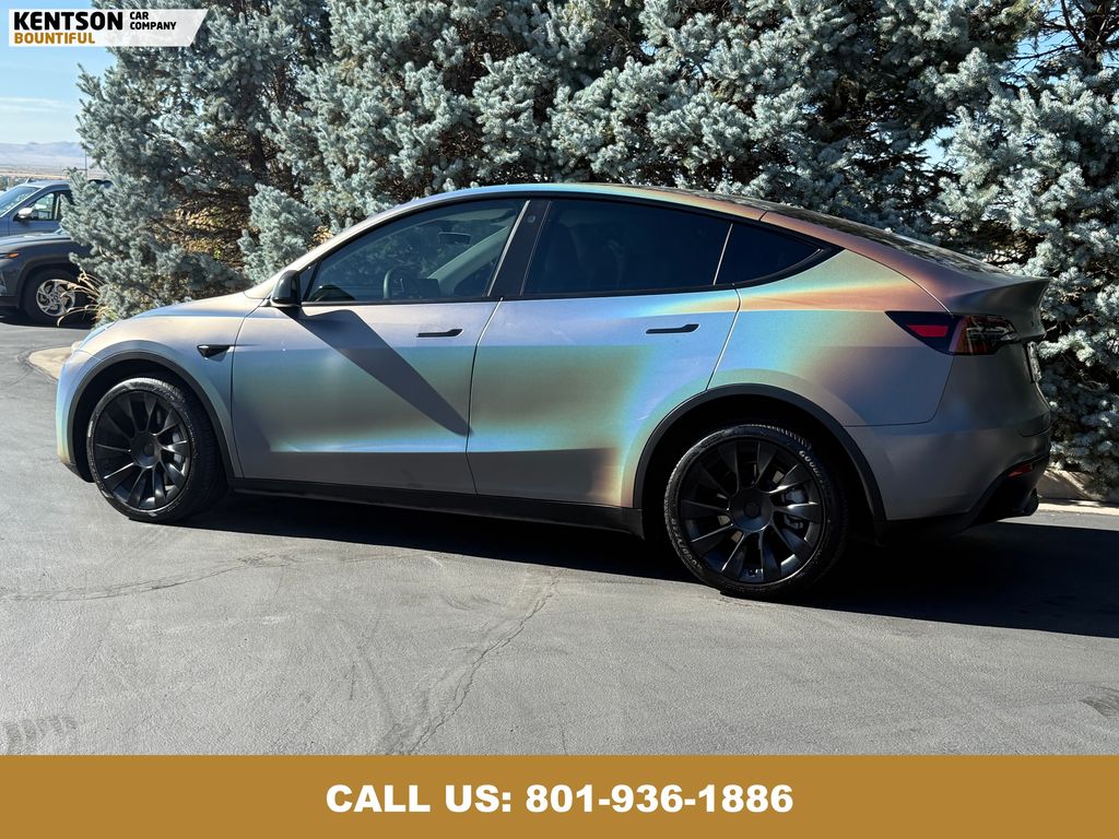 2023 Tesla Model Y Long Range photo 5