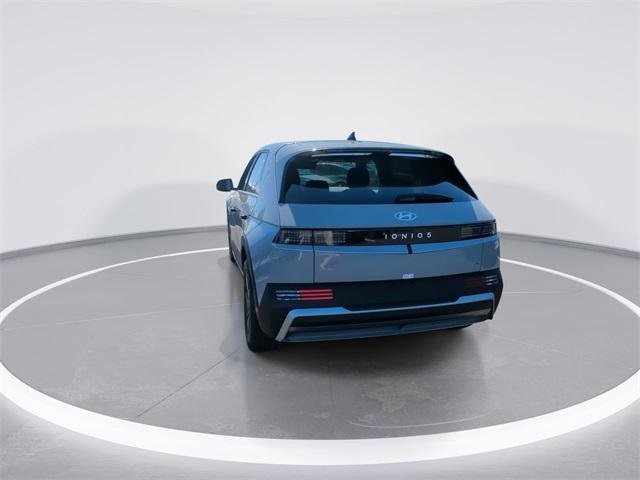 2025 Hyundai Ioniq 5 SE photo 7