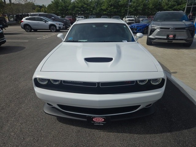 2022 Dodge Challenger R/T photo 2