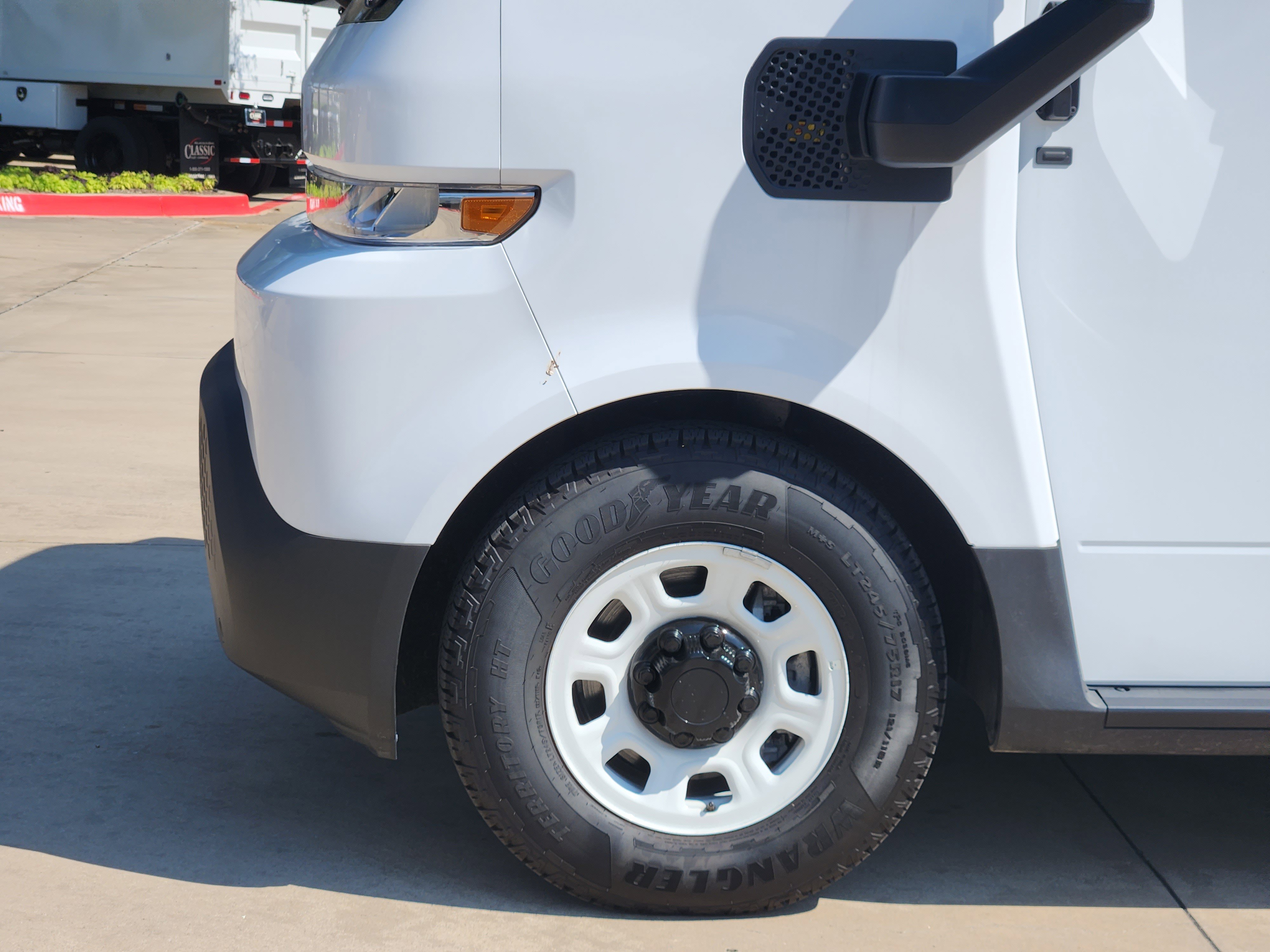 2025 Chevrolet BrightDrop 400 photo 8