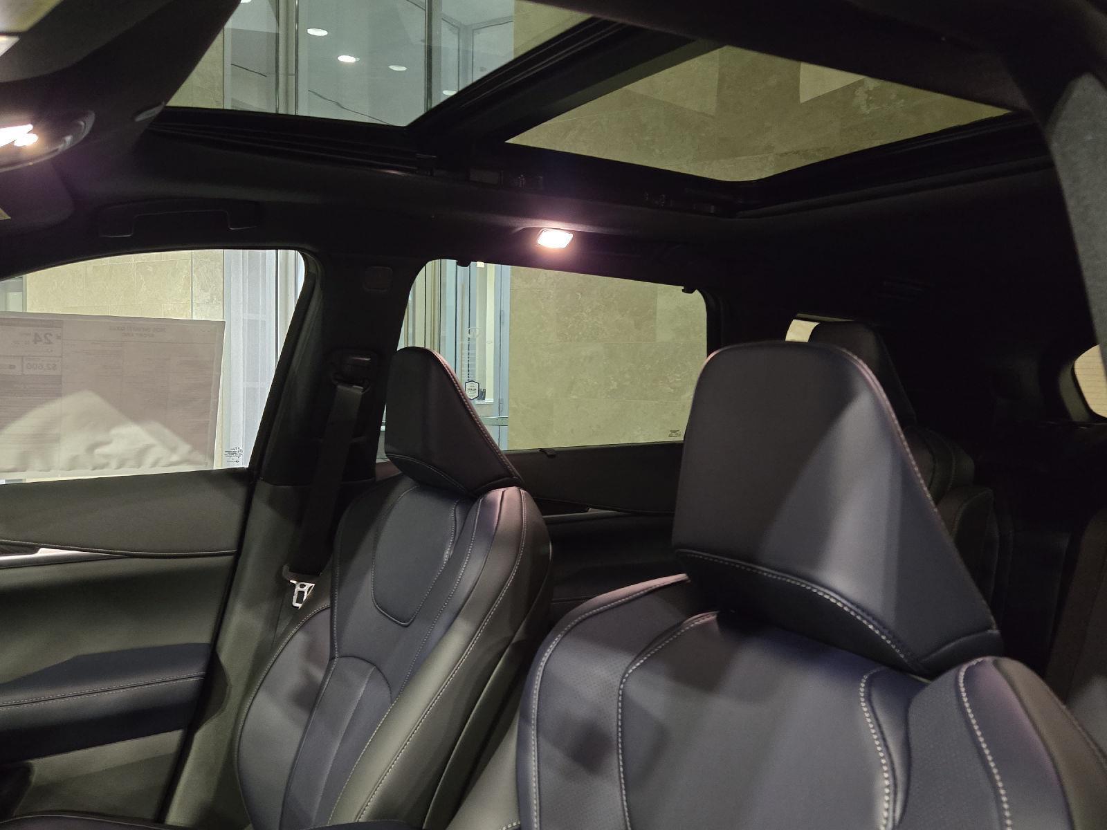 2026 Infiniti QX60 AWD photo 5