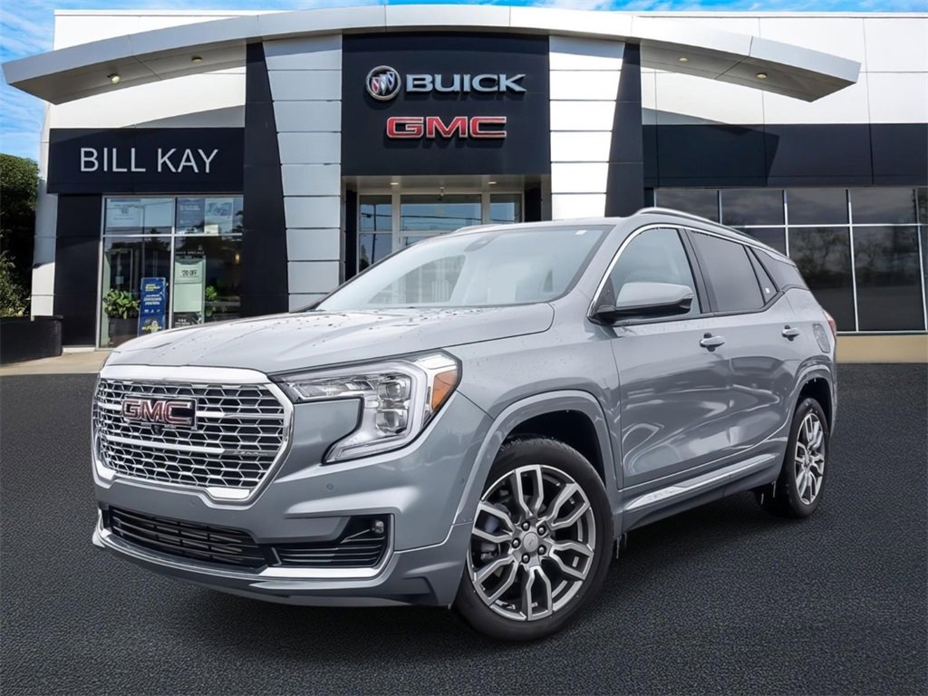 2024 GMC Terrain Denali's photo