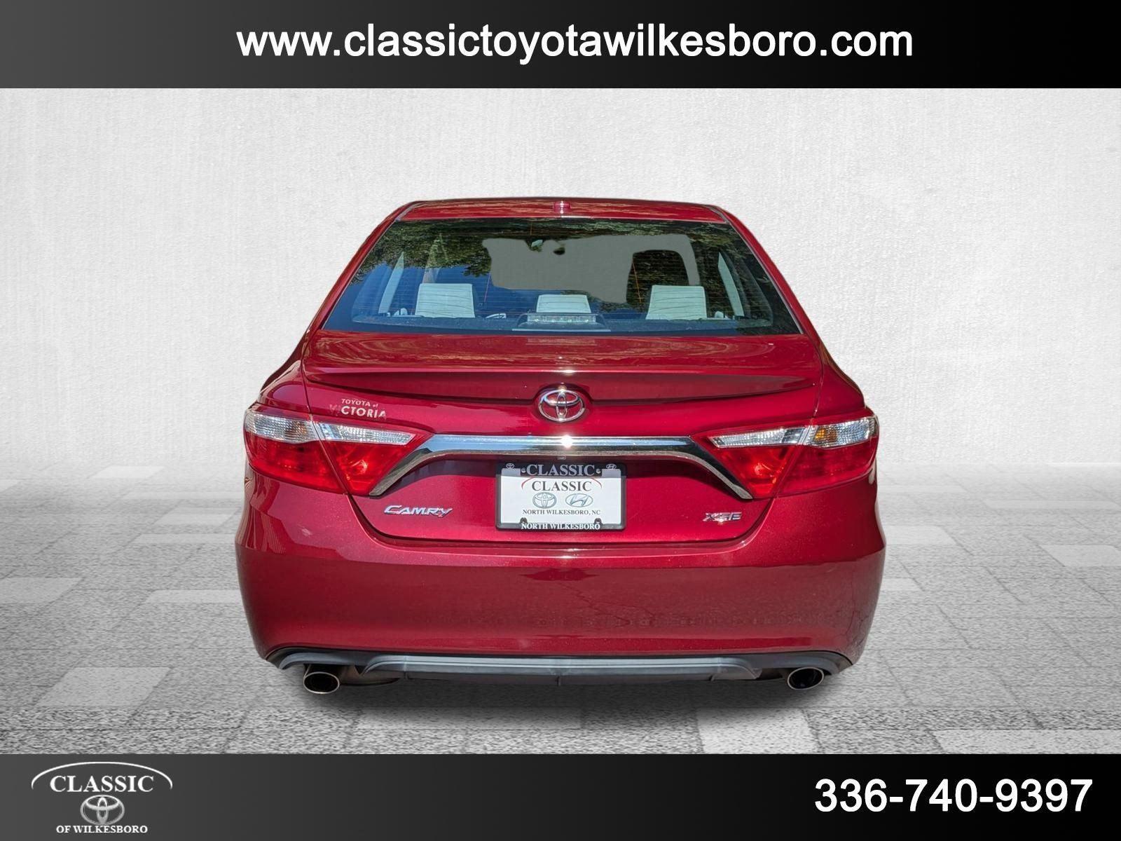 2015 Toyota Camry XSE photo 6
