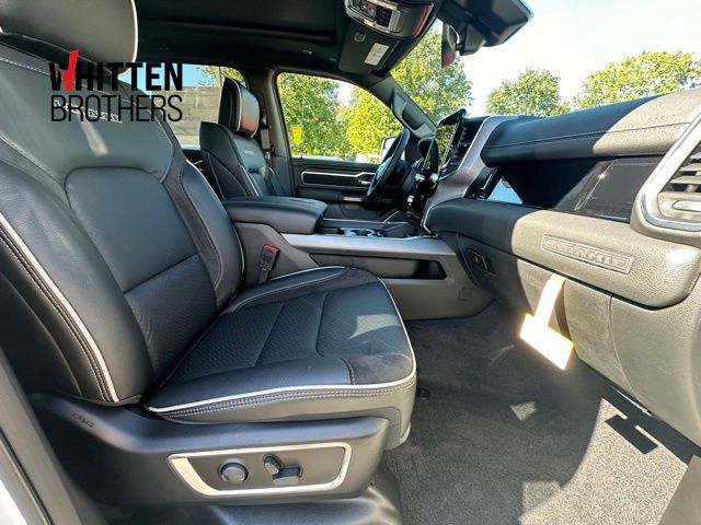 2025 Ram 1500 Laramie photo 31