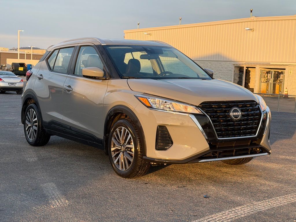 Used 2022 Nissan Kicks SV with VIN 3N1CP5CV9NL503729 for sale in Shelbyville, TN