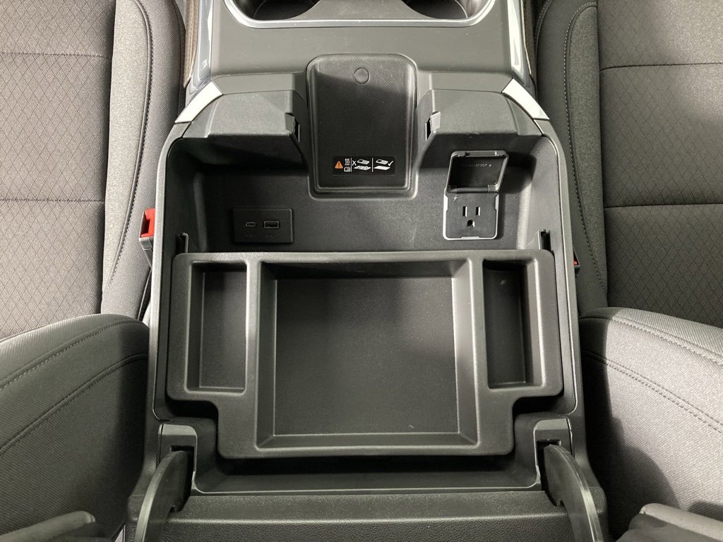 2026 Chevrolet Silverado 2500HD LT photo 9