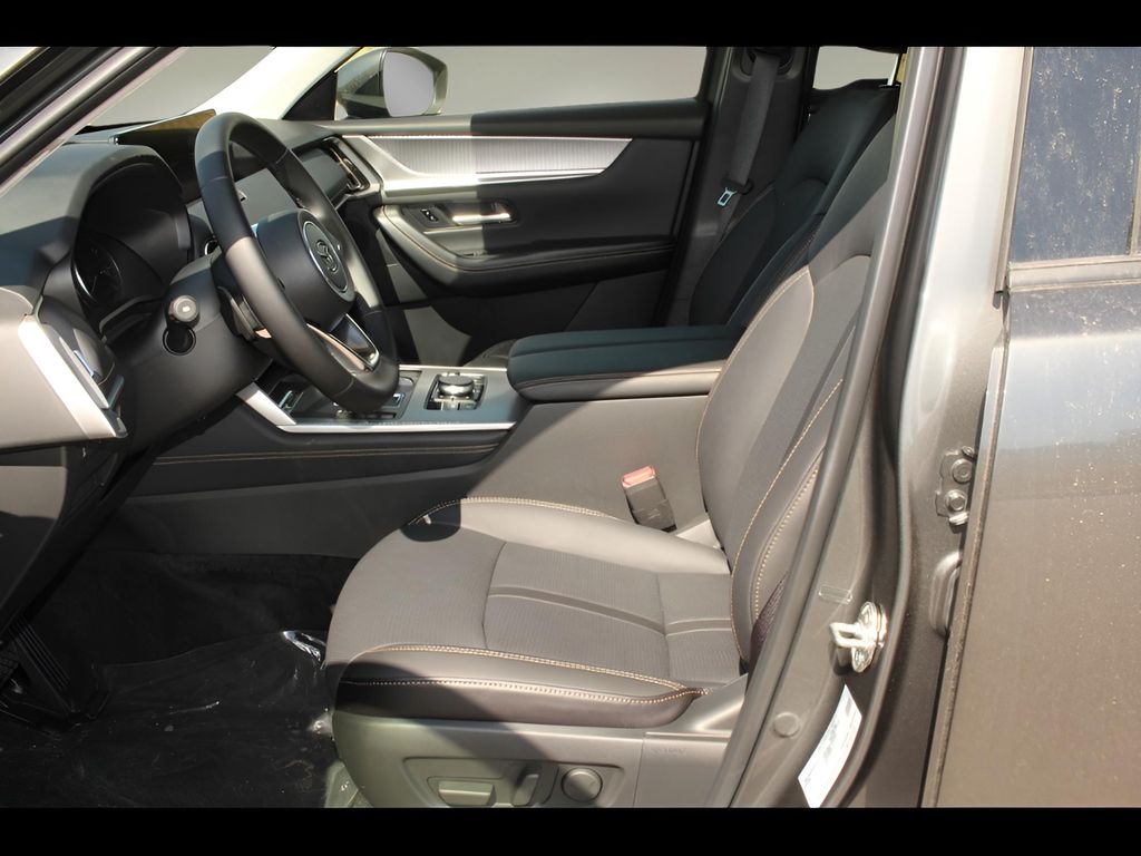 2025 Mazda CX-90 Preferred photo 10