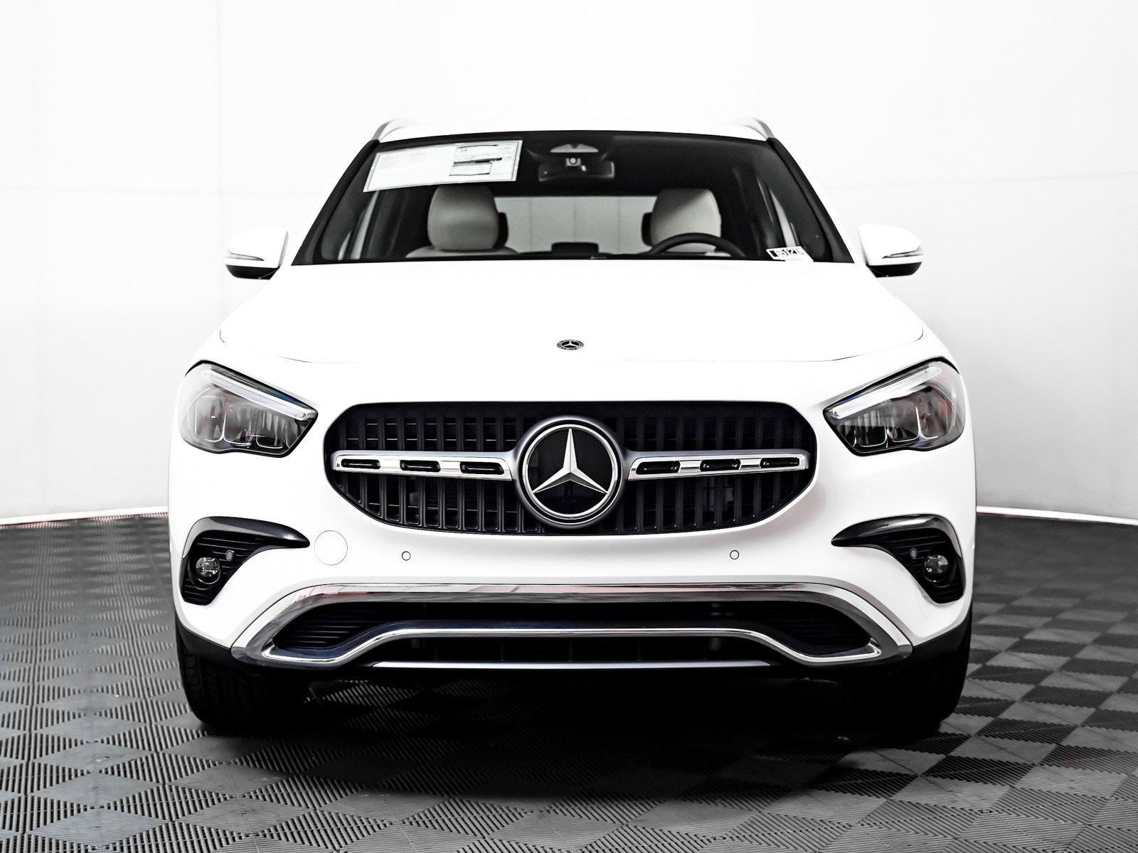 2025 Mercedes Benz GLA 250 4MATIC photo 7