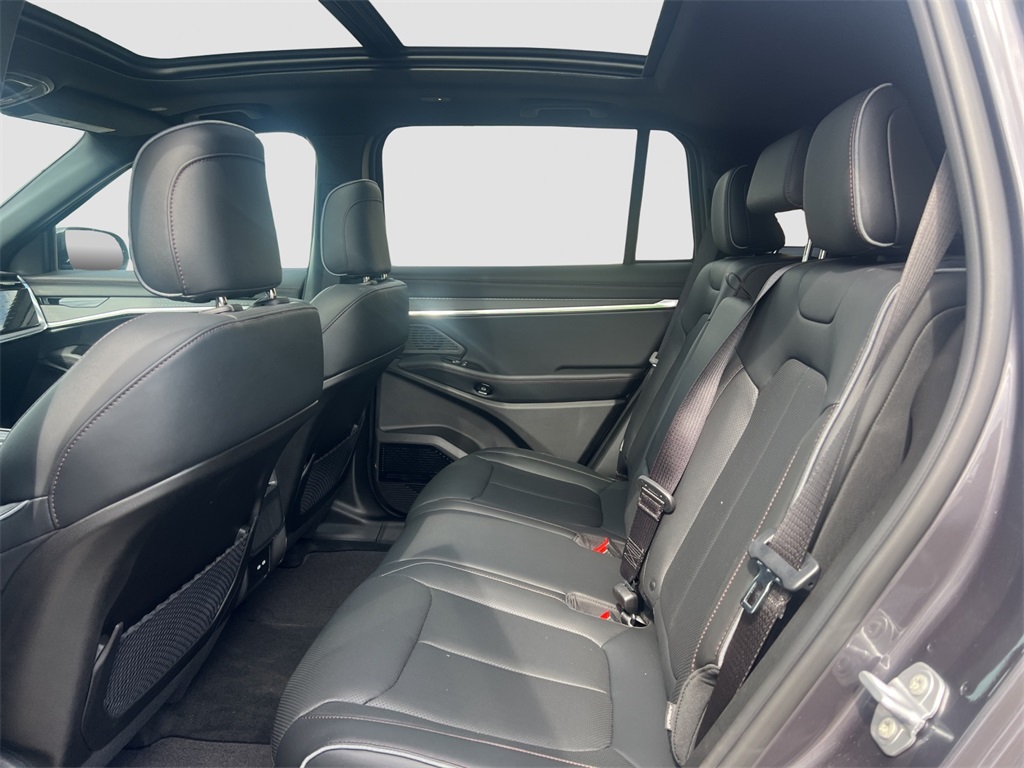 2025 Jeep Wagoneer S Limited photo 13