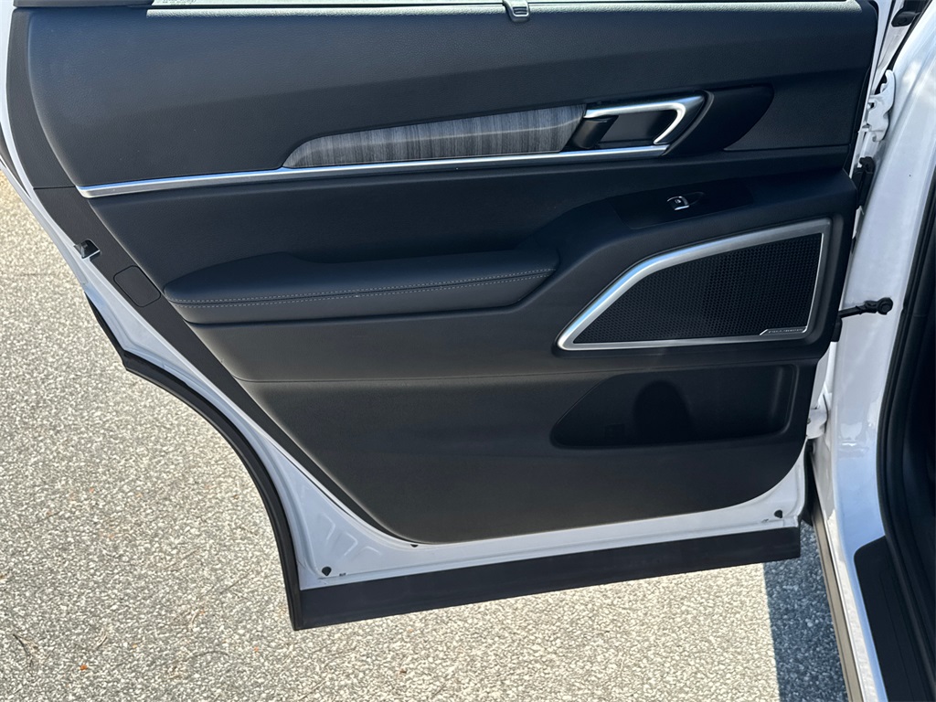 2023 Kia Telluride EX photo 22