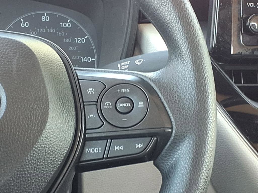 2024 Toyota Corolla LE photo 14