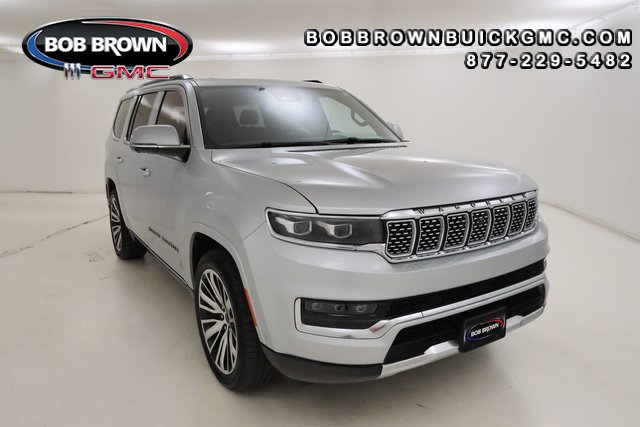 2022 Jeep Grand Wagoneer Series III's photo