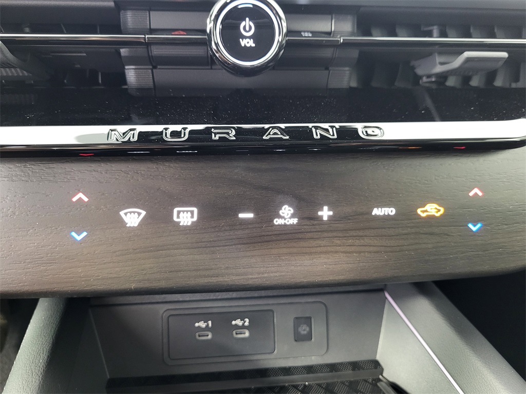 2025 Nissan Murano Platinum photo 23