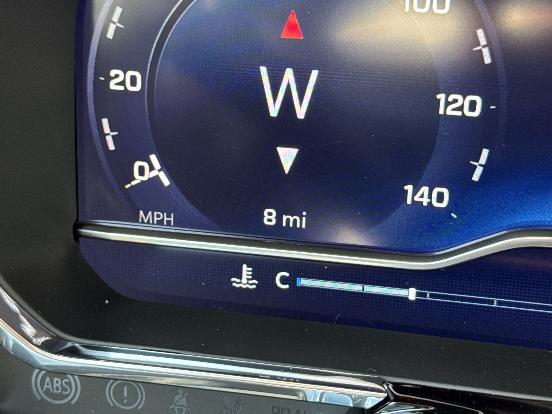 2025 Chevrolet Silverado 1500 LT photo 4