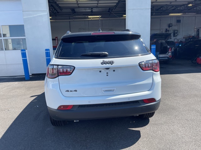 2025 Jeep Compass Limited photo 5