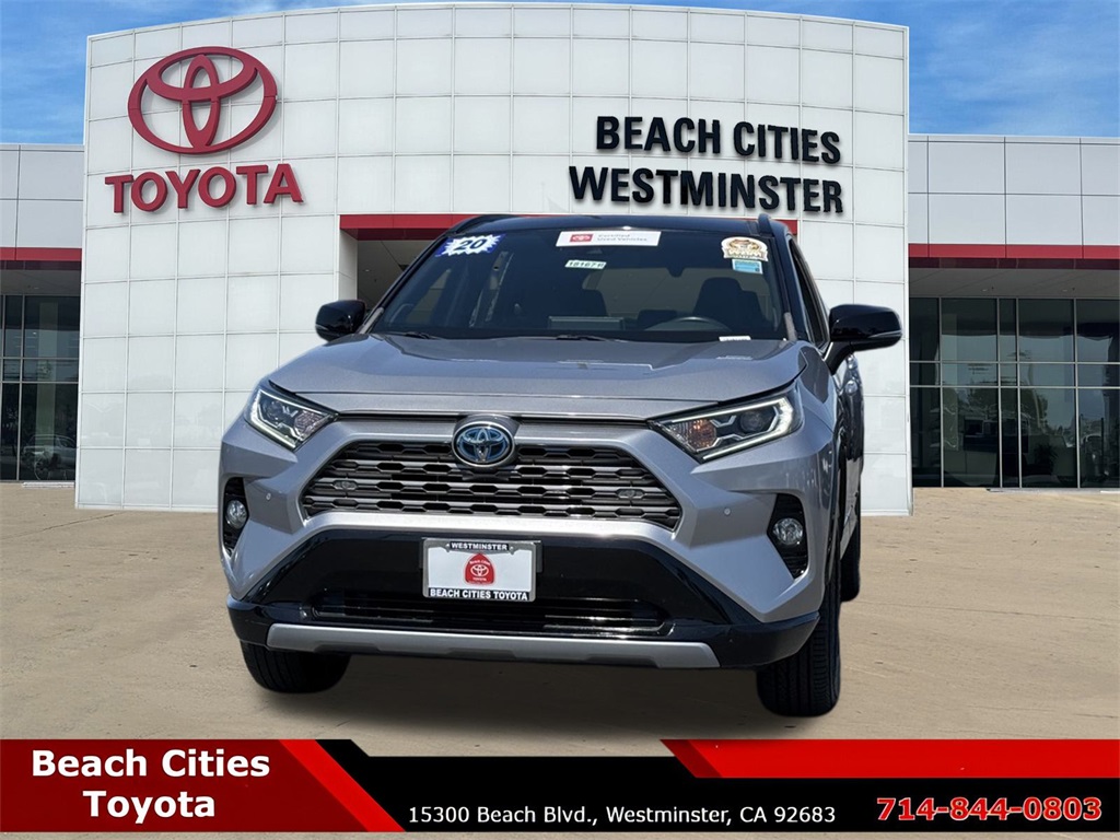 2020 Toyota RAV4 Hybrid XSE photo 3