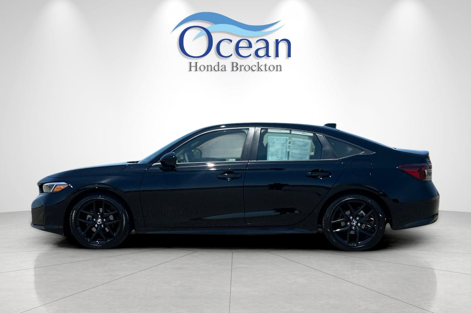 2026 Honda Civic Sport photo 2