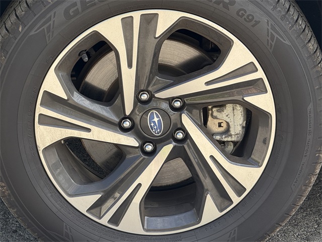 2024 Subaru Crosstrek Premium photo 9
