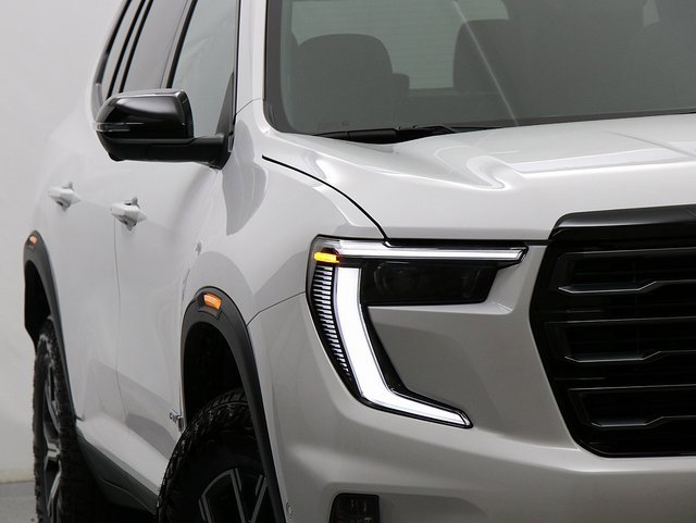 2026 Gmc Acadia AT4 photo 3