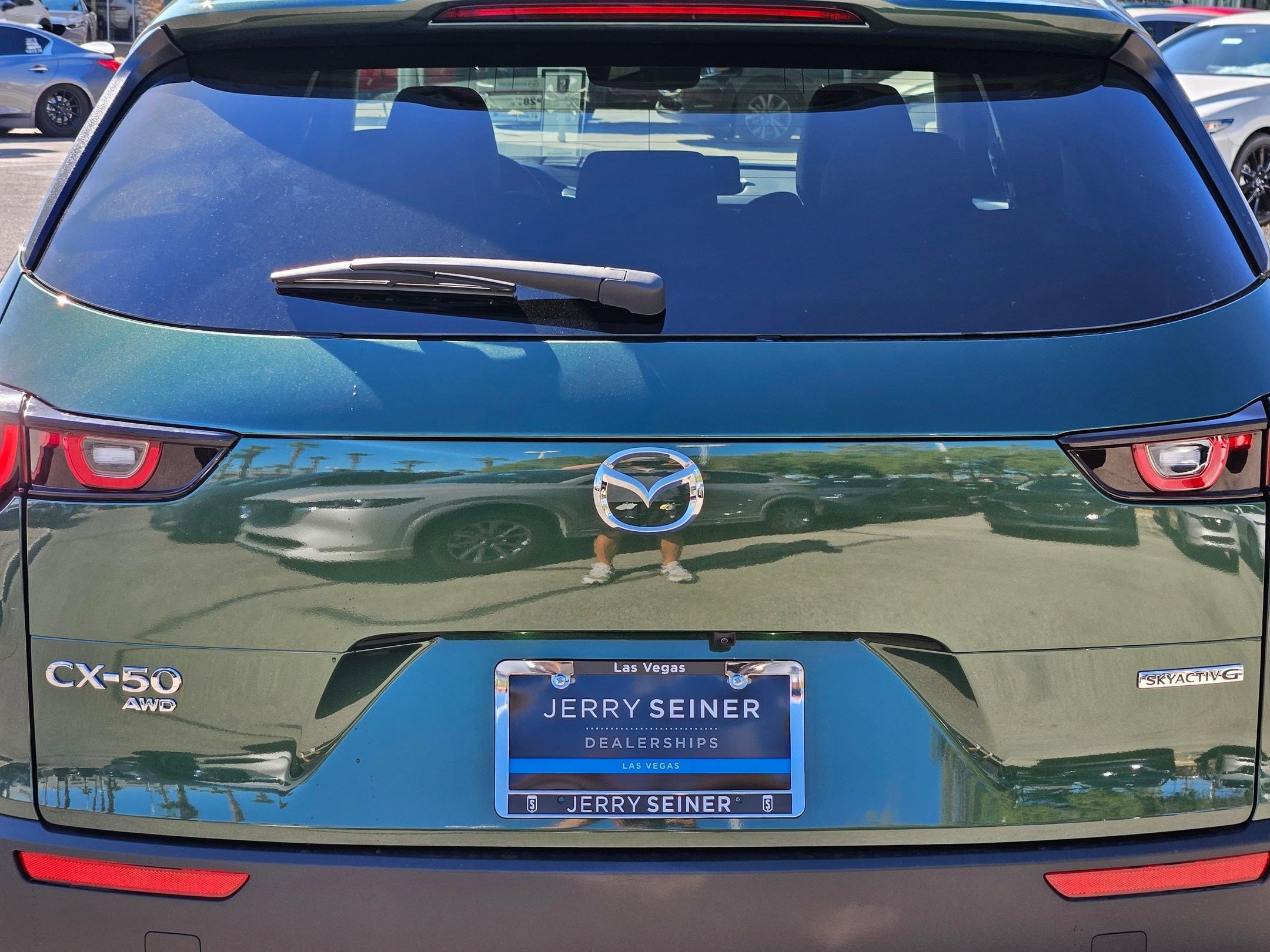 2025 Mazda CX-50 2.5 Select photo 12