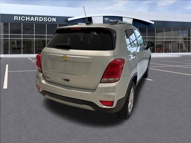 2022 Chevrolet Trax LT photo 6