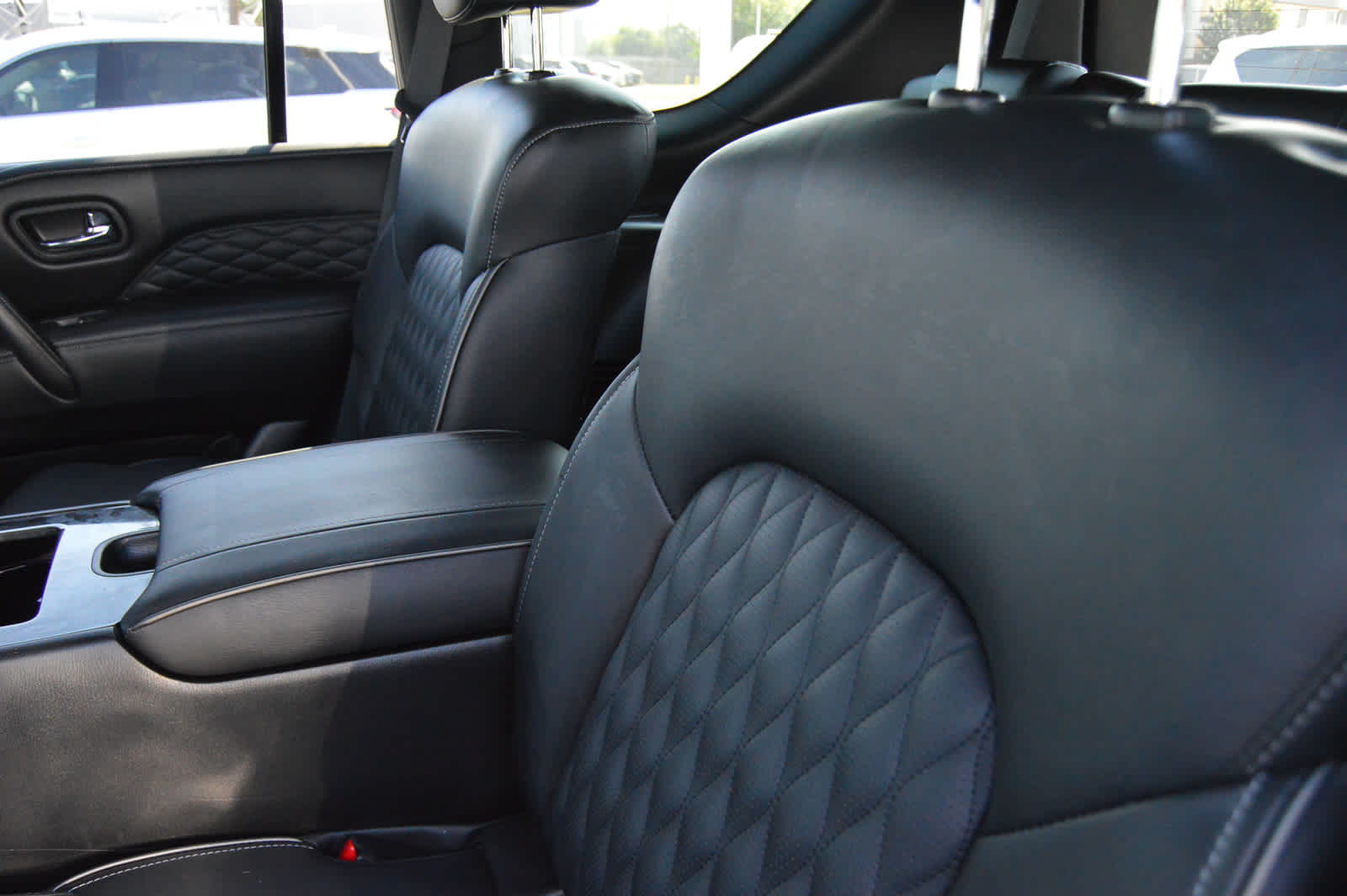 2023 Infiniti QX80 Sensory photo 19