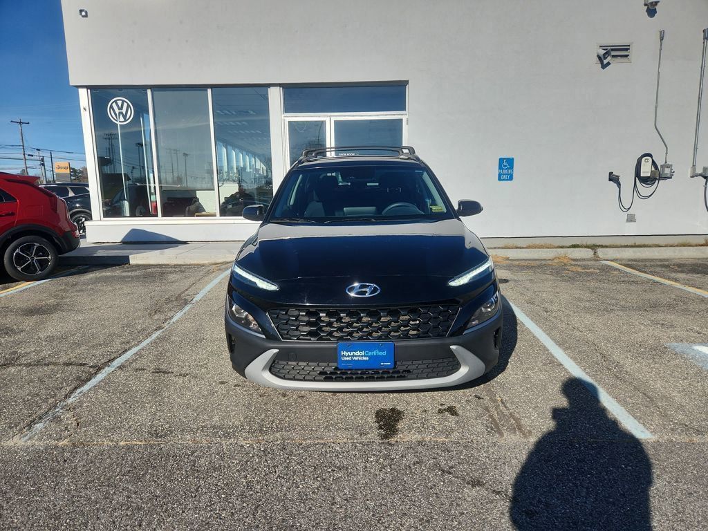 2023 Hyundai Kona SEL photo 2