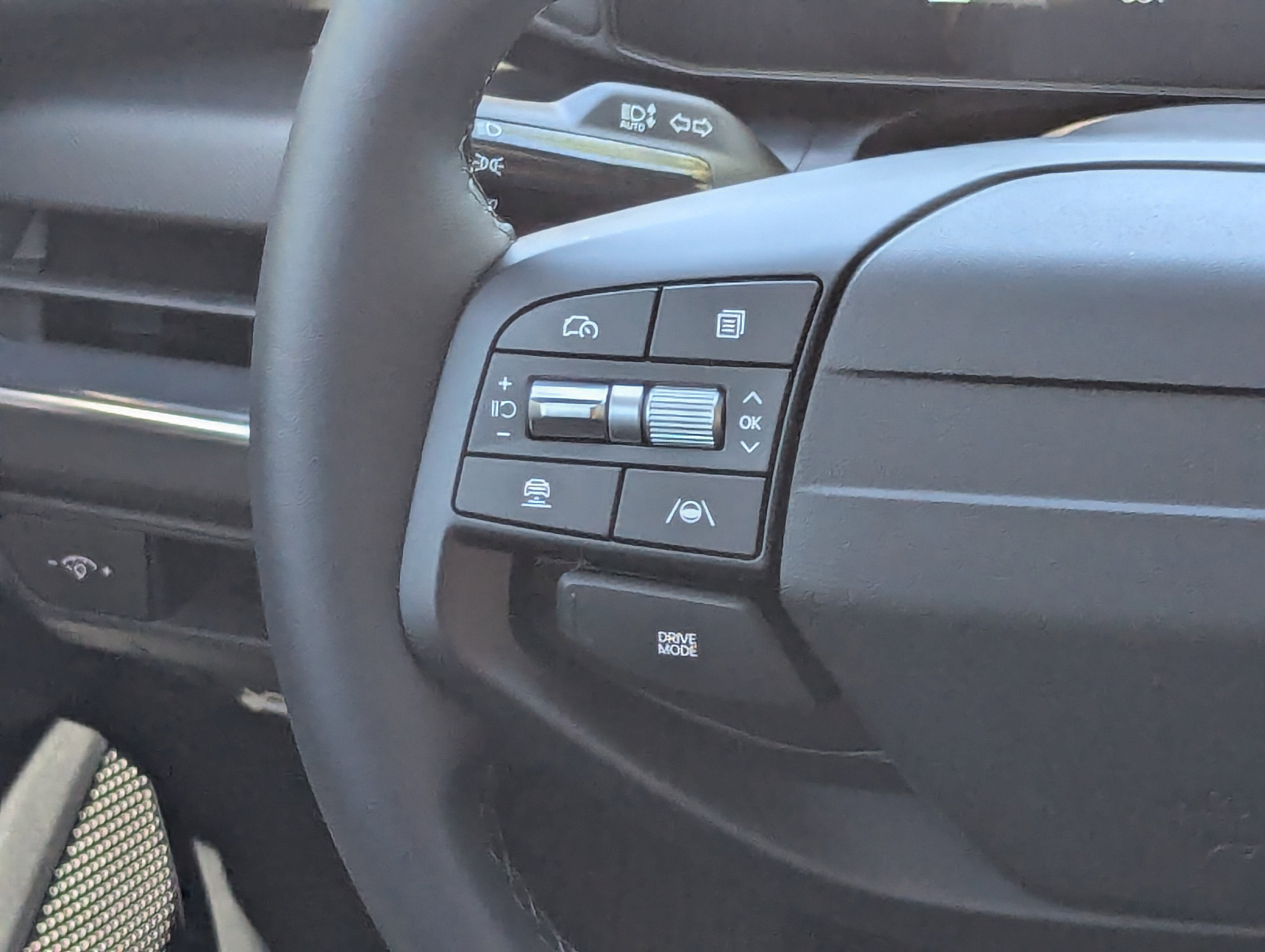 2025 Kia K4 EX photo 6