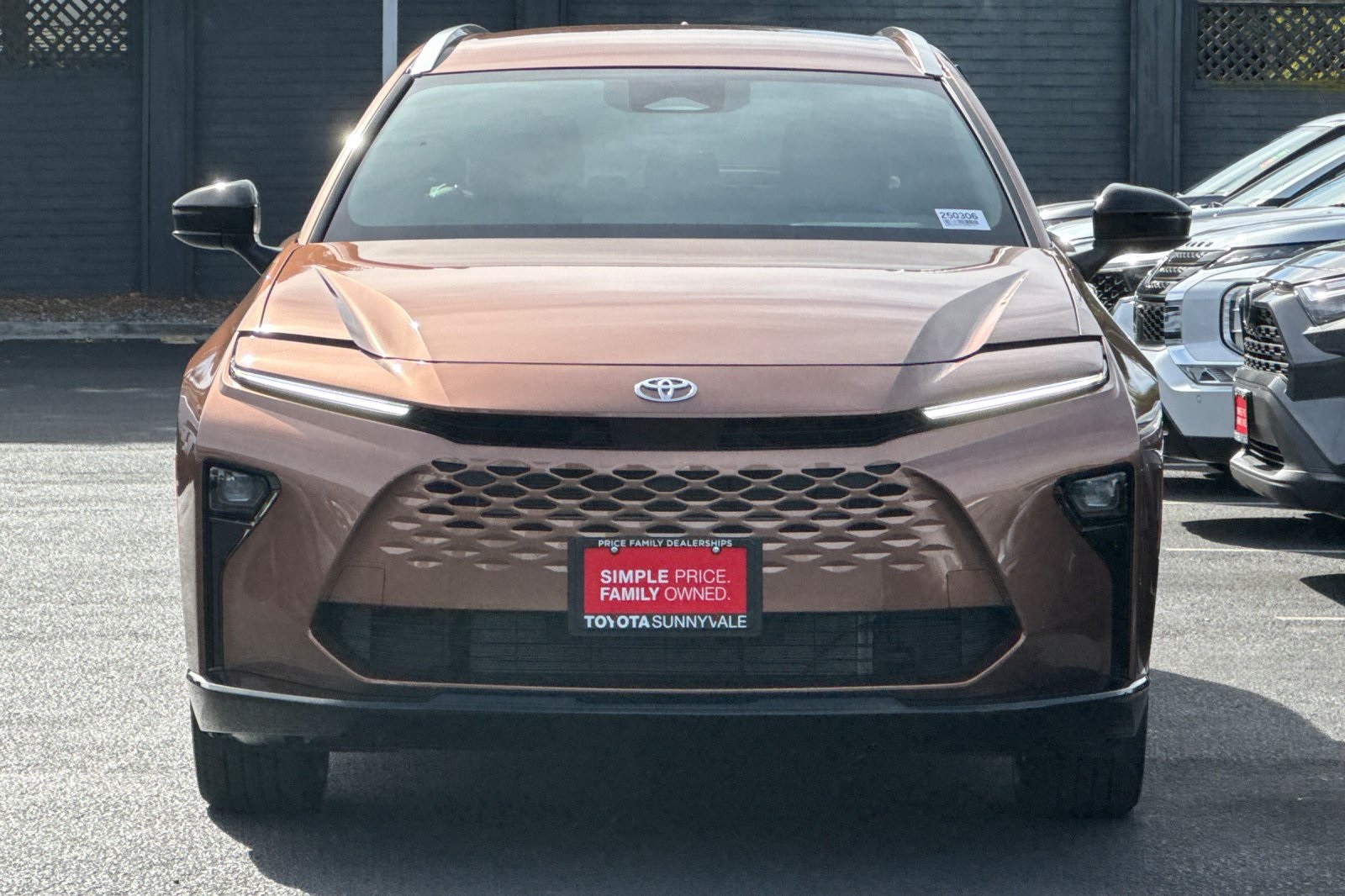 2025 Toyota Crown Signia XLE photo 6