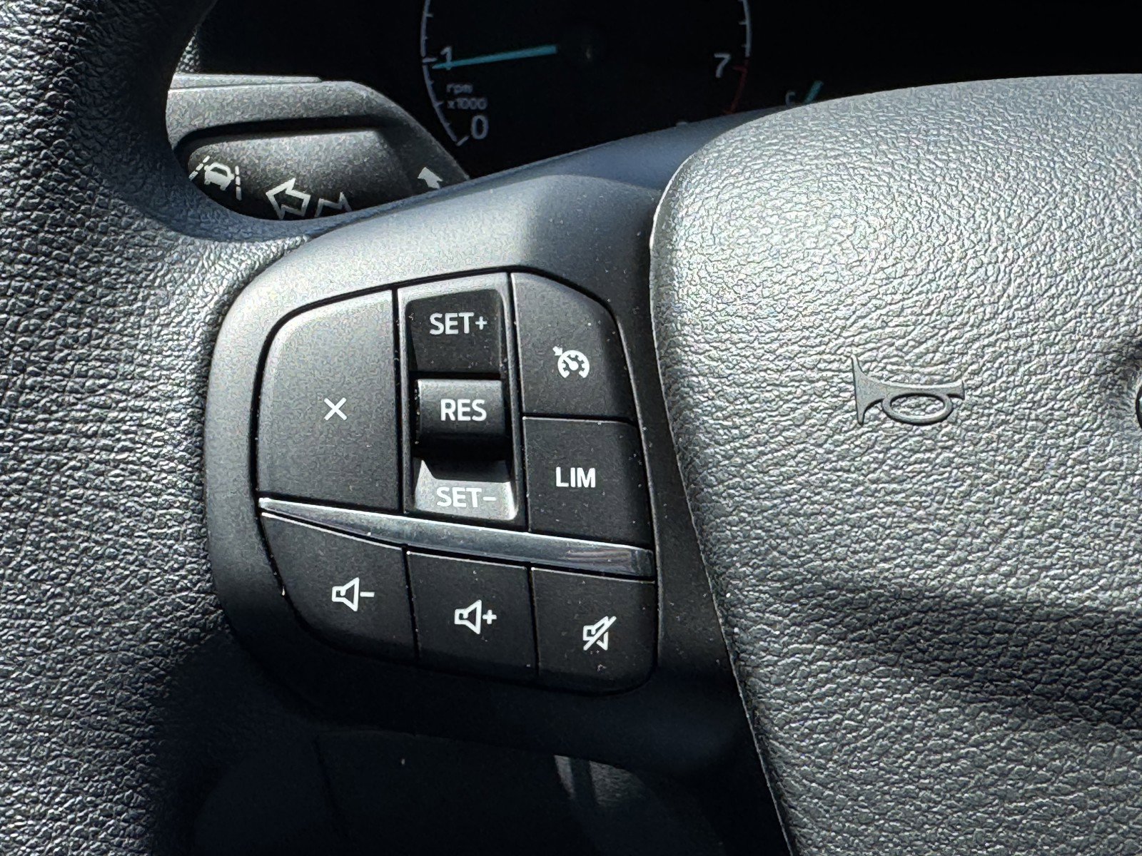 2025 Ford Transit photo 12