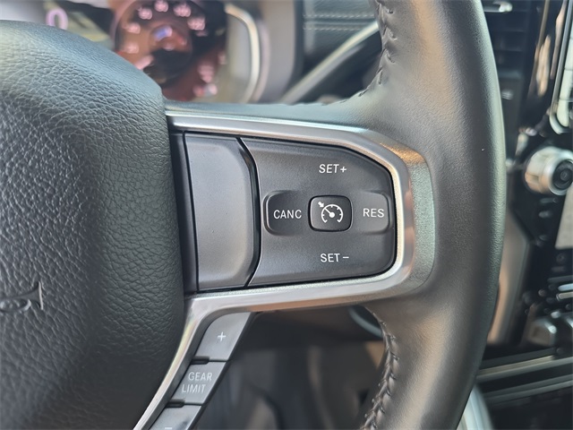 2024 Ram 3500 Laramie photo 24