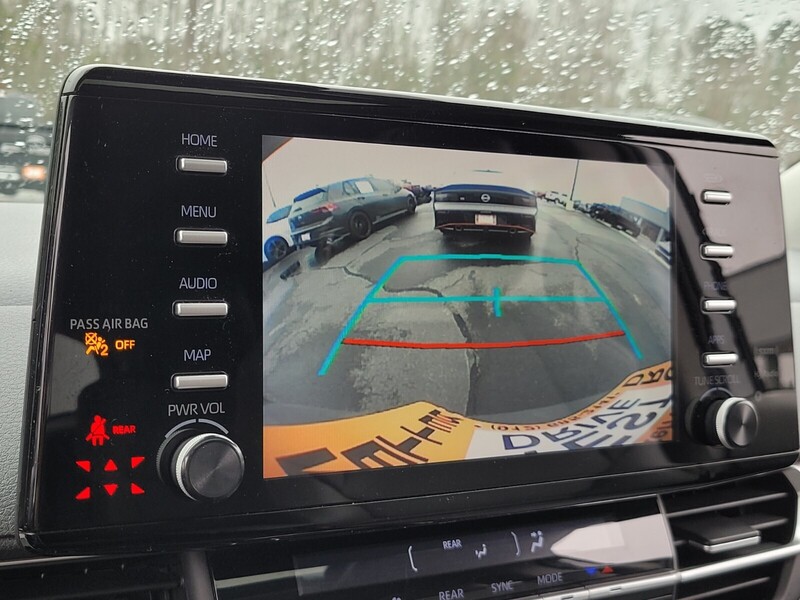 2021 Toyota Sienna XLE photo 20