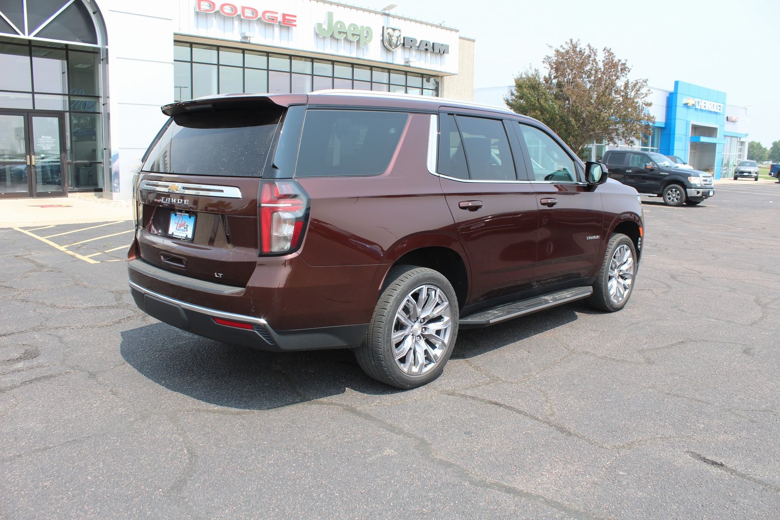 2023 Chevrolet Tahoe LT photo 2