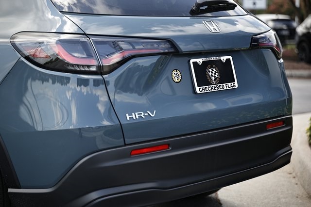 2026 Honda HR-V LX photo 8