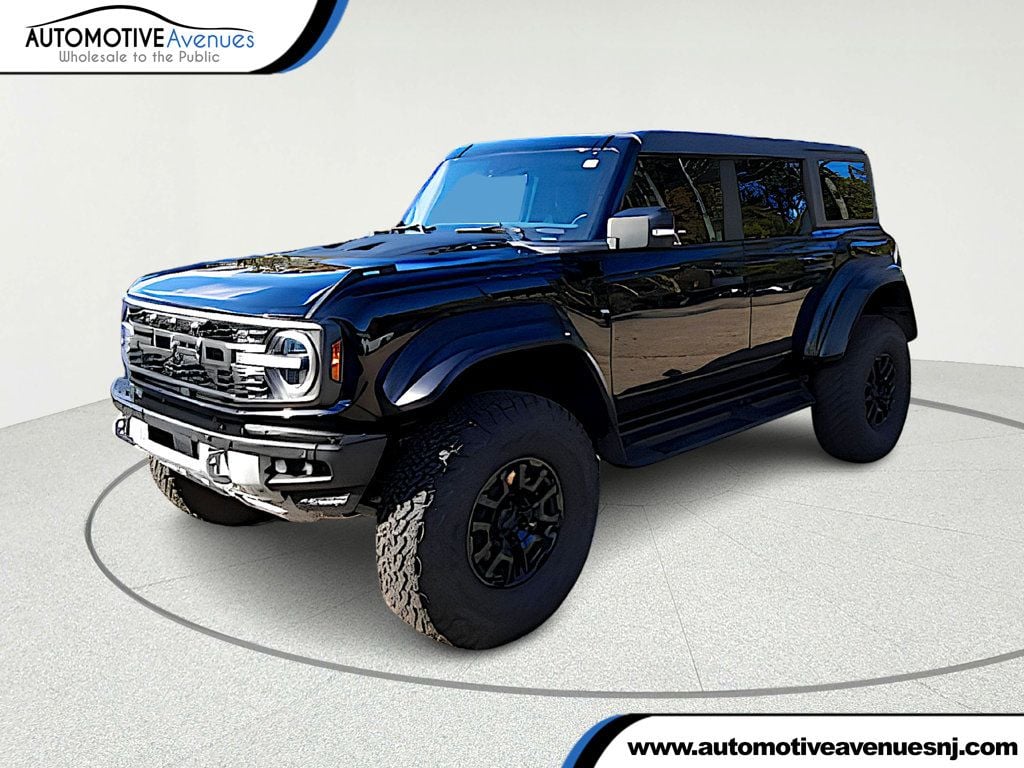 2023 Ford Bronco 4-Door Raptor's photo