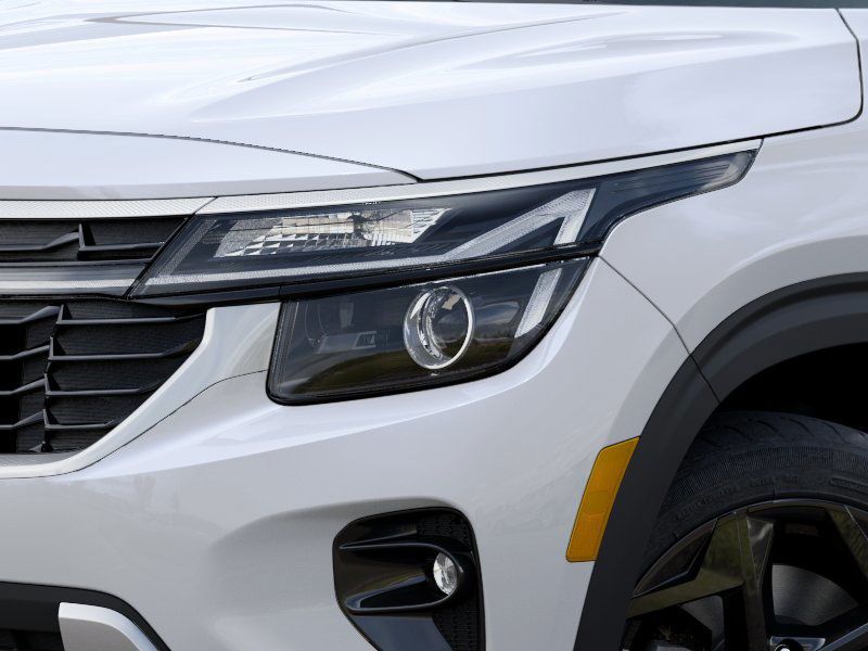 2026 Kia Seltos EX photo 9