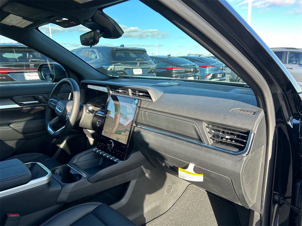 2026 GMC TERRAIN - Image 36