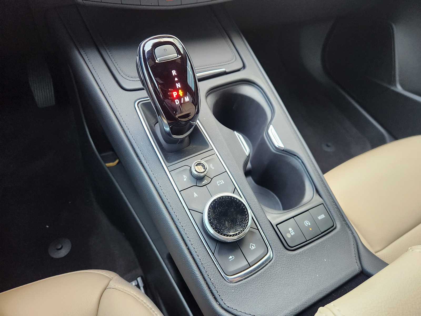 New 2025 Stellar Black Metallic Cadillac Premium Luxury image 15