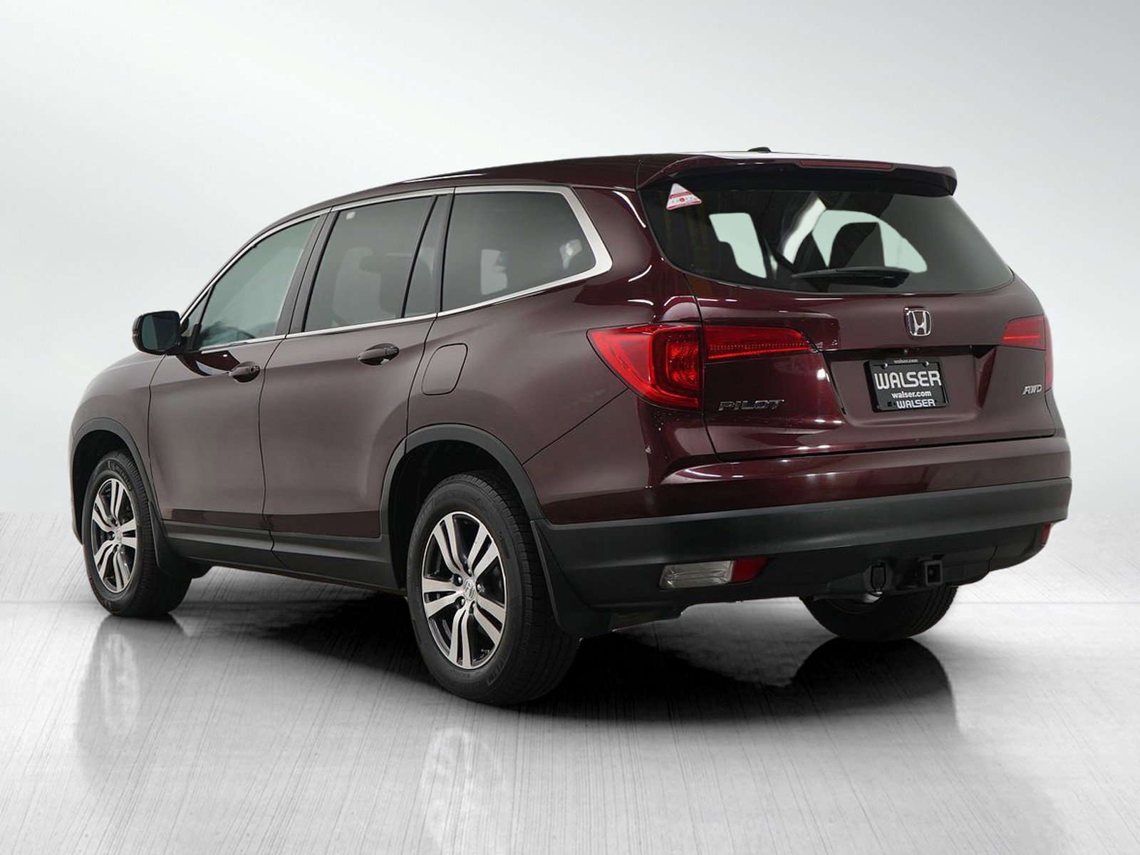 2017 Honda Pilot EX-L photo 3