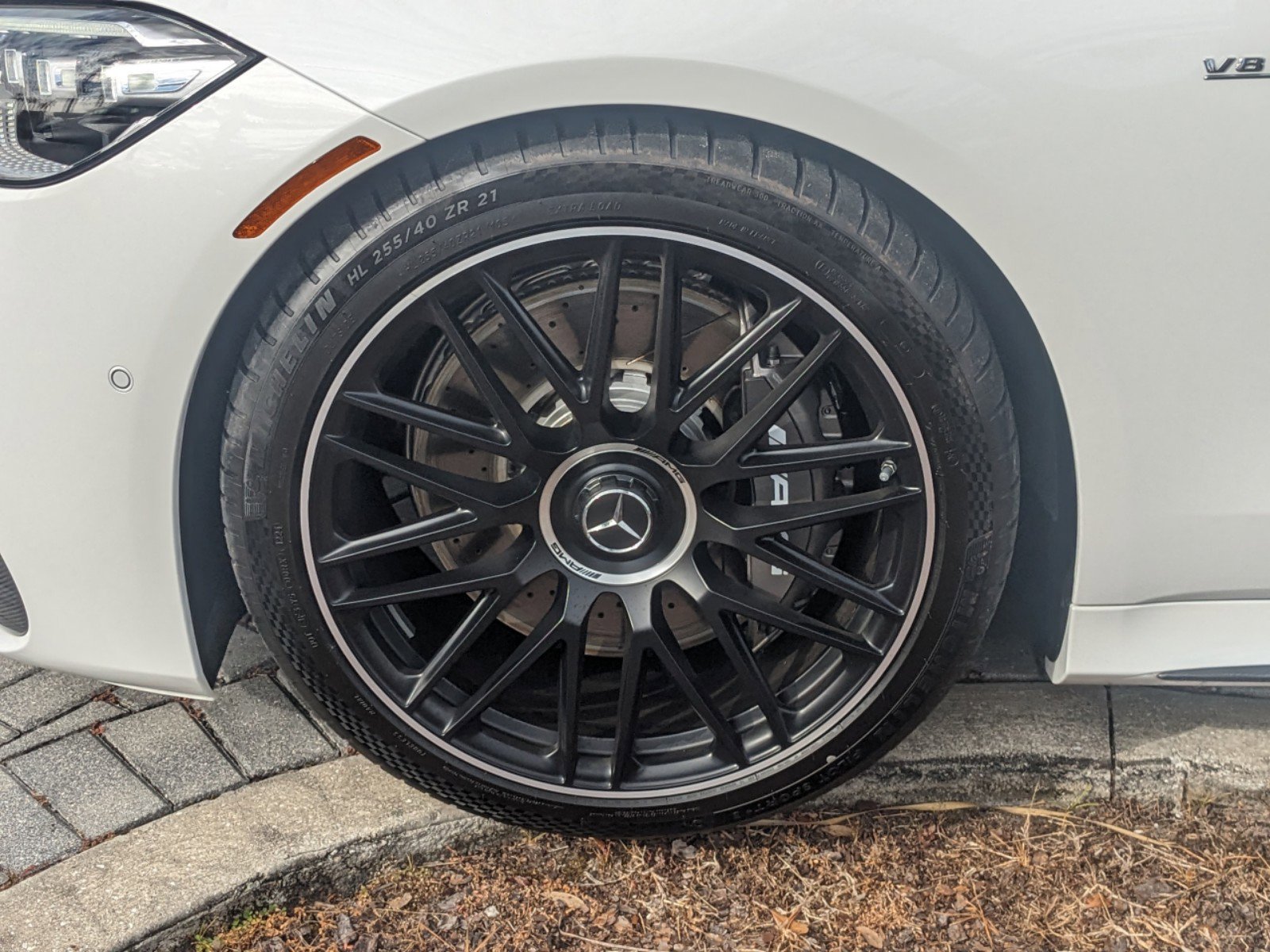 2024 Mercedes Benz S AMG 63 e 4MATIC photo 2