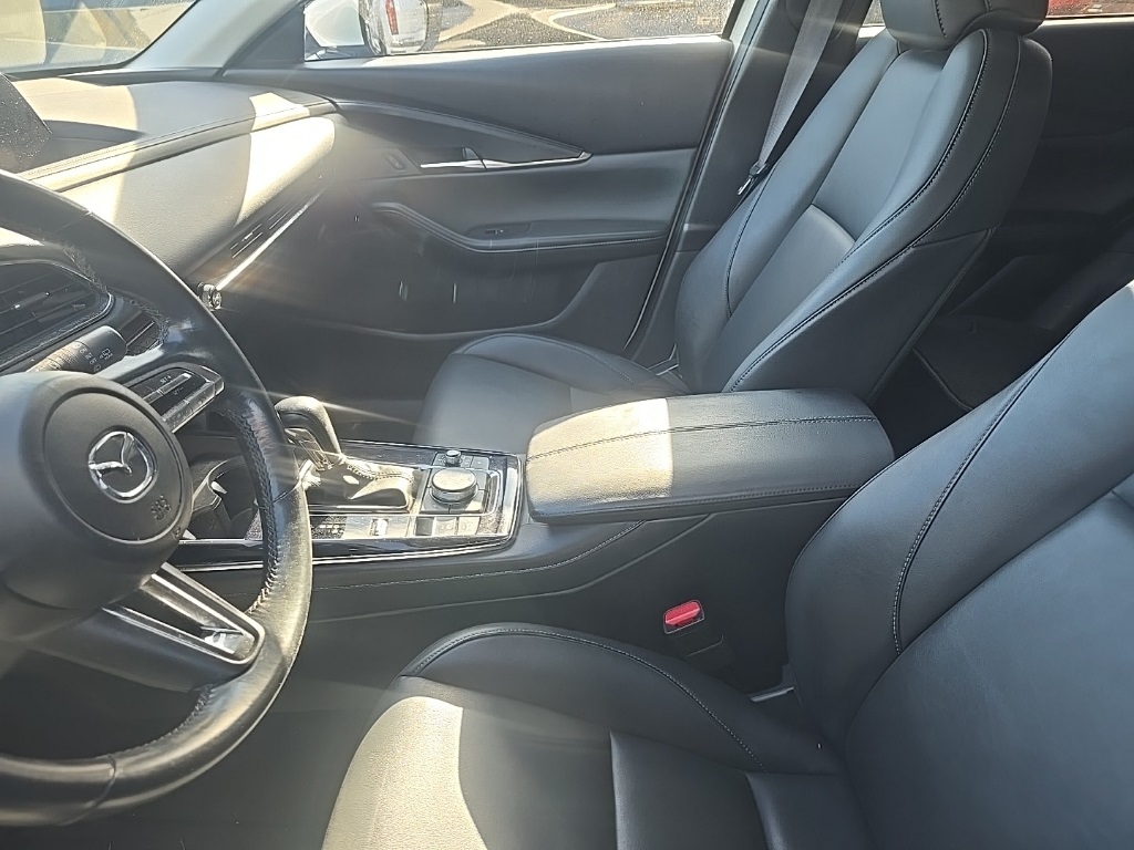 2023 Mazda CX-30 2.5 S Preferred photo 2