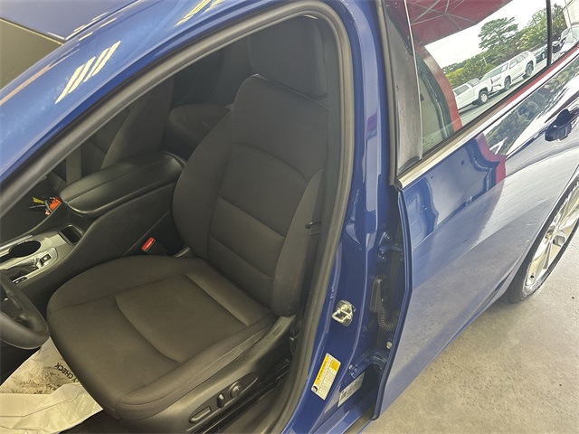 2023 Chevrolet Malibu 1LT photo 12