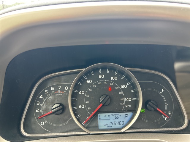 2015 Toyota RAV4 XLE photo 9